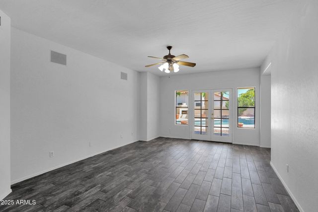 12407 N 54TH Avenue, Glendale, AZ 85304