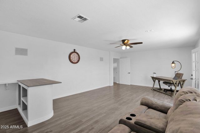 12407 N 54TH Avenue, Glendale, AZ 85304