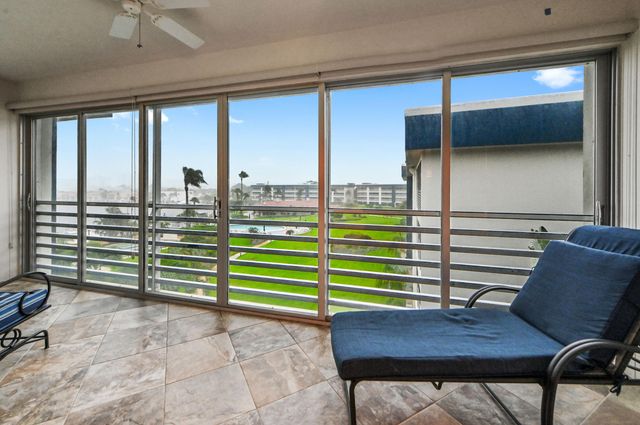 3351 SPANISH Trail 413, Delray Beach, FL 33483