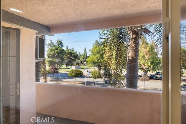 17000 Burbank Boulevard 101, Encino (los Angeles), CA 91316