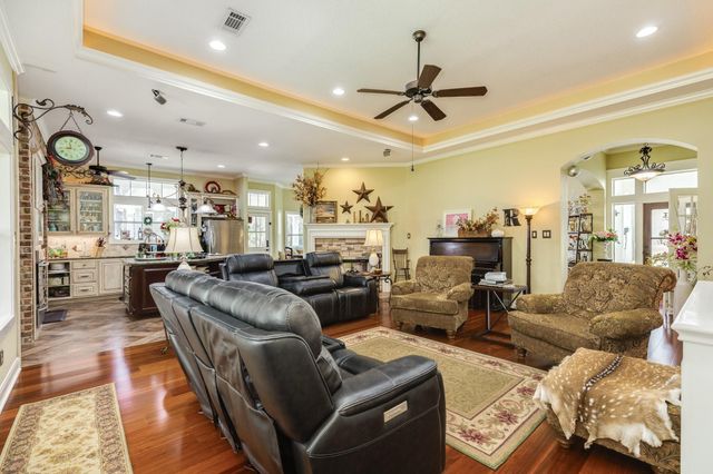 7210 Timberwilde Drive, Alvin, TX 77511