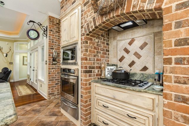 7210 Timberwilde Drive, Alvin, TX 77511