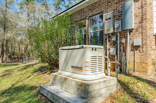 7210 Timberwilde Drive, Alvin, TX 77511