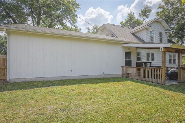 216 W 4th Street, Lawson, MO 64062