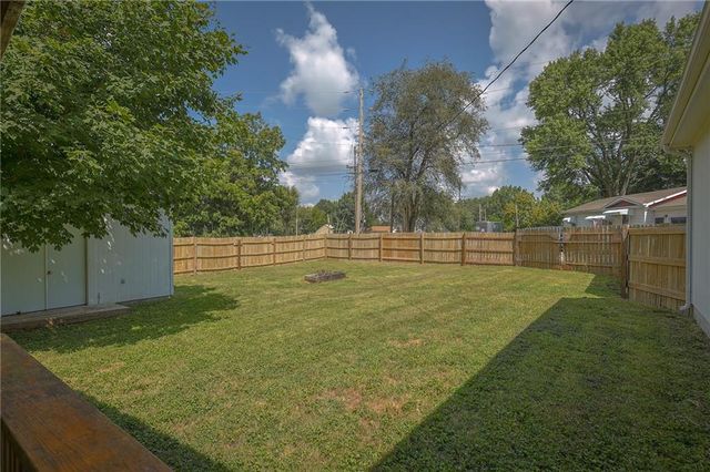 216 W 4th Street, Lawson, MO 64062