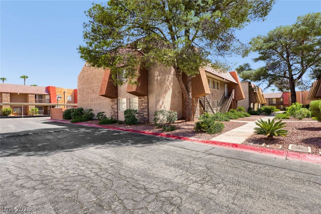 5449 Indian River Drive 414, Las Vegas, NV 89103 — photo 4