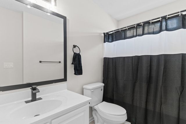 2423 Glen Dr., Little River, SC 29566