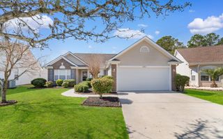 2423 Glen Dr., Little River, SC 29566