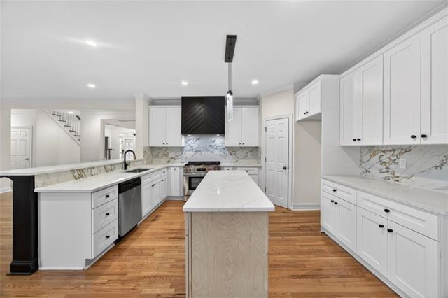 166 Glen Eagle Way, Mcdonough, GA 30253