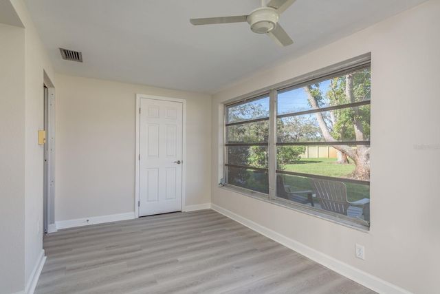 4229 STRATFORD DRIVE 4229, New Port Richey, FL 34652