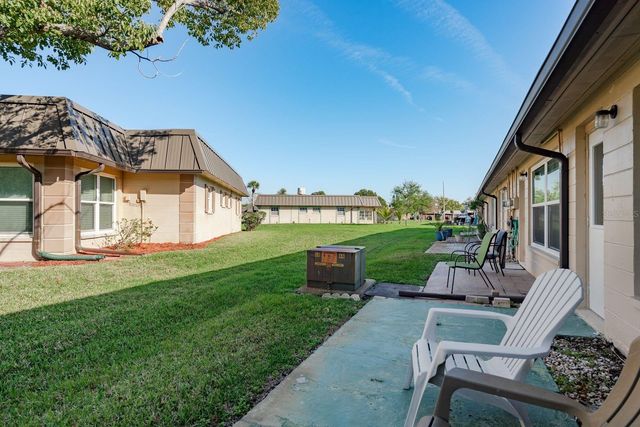 4229 STRATFORD DRIVE 4229, New Port Richey, FL 34652