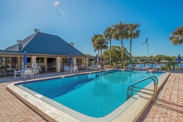 4229 STRATFORD DRIVE 4229, New Port Richey, FL 34652