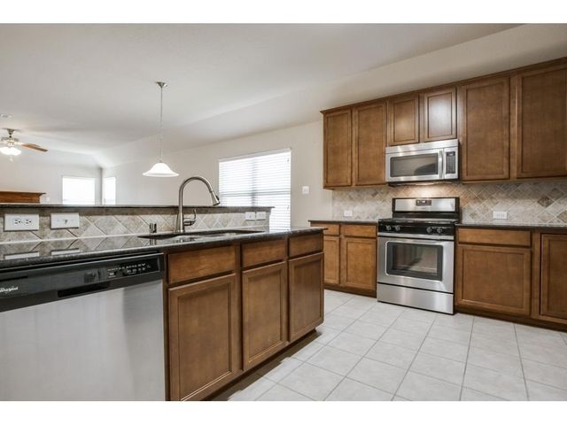 1120 Villa Paloma Boulevard, Little Elm, TX 75068