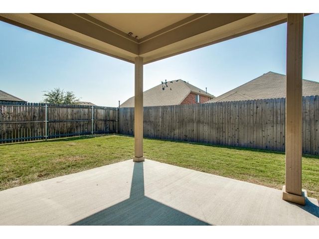 1120 Villa Paloma Boulevard, Little Elm, TX 75068