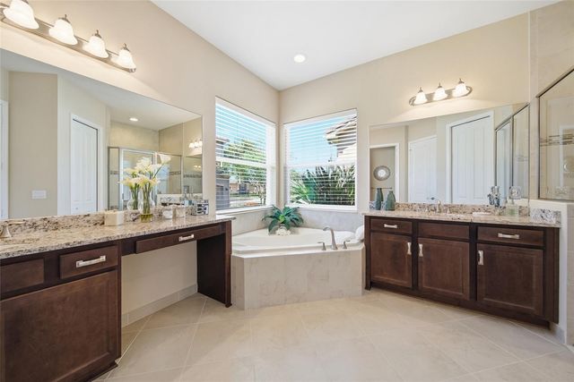30852 SPRUCEBERRY COURT, Wesley Chapel, FL 33543