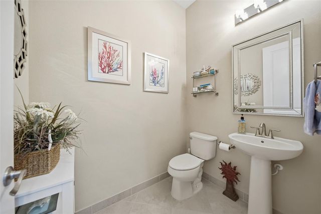 30852 SPRUCEBERRY COURT, Wesley Chapel, FL 33543