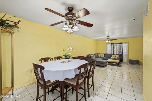 1665 W Calle Del Rey, Tucson, AZ 85713