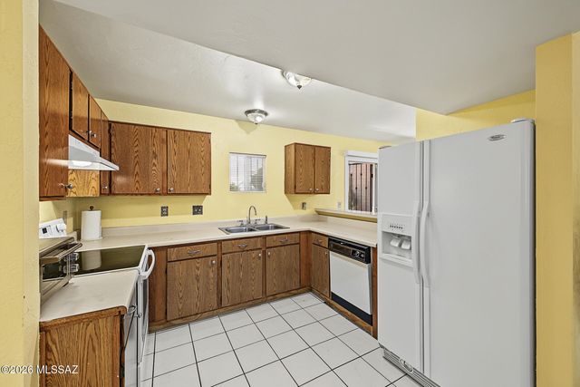 1665 W Calle Del Rey, Tucson, AZ 85713