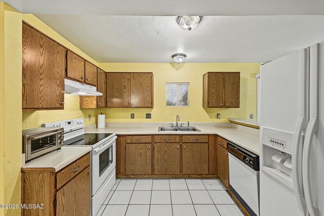 1665 W Calle Del Rey, Tucson, AZ 85713