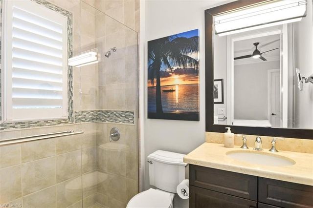 2220 Residence CIR, Naples, FL 34105