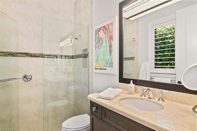 2220 Residence CIR, Naples, FL 34105
