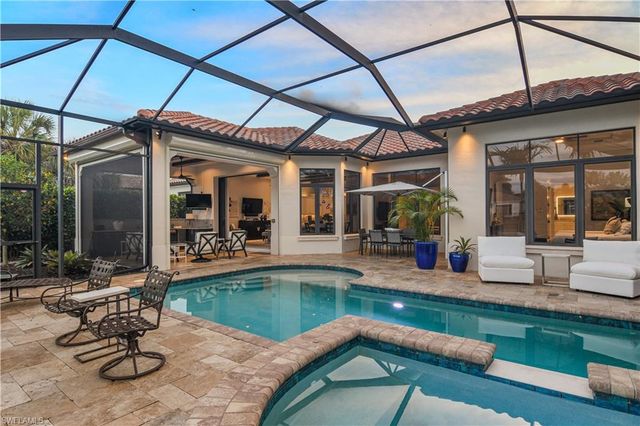 2220 Residence CIR, Naples, FL 34105