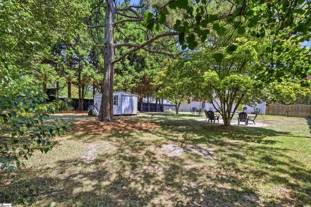 101 Dove Lane, Taylors, SC 29687