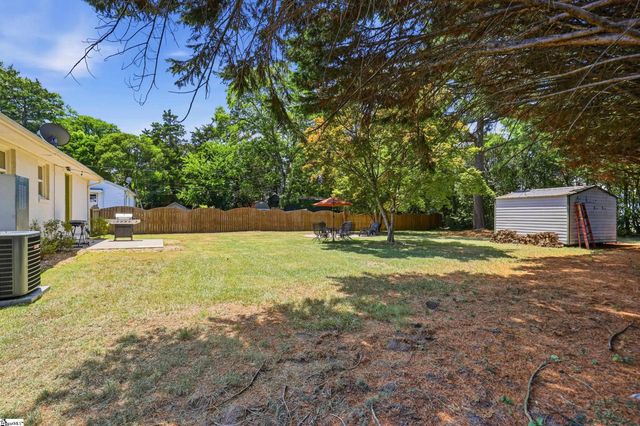 101 Dove Lane, Taylors, SC 29687
