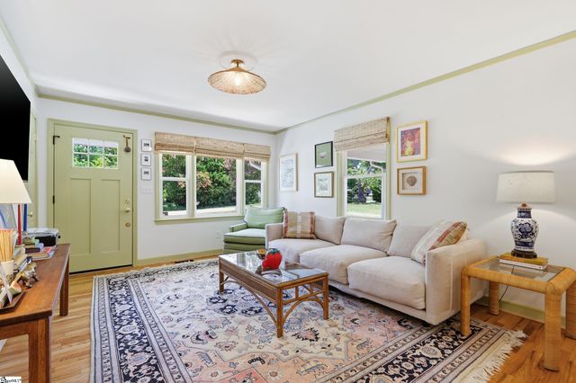 101 Dove Lane, Taylors, SC 29687
