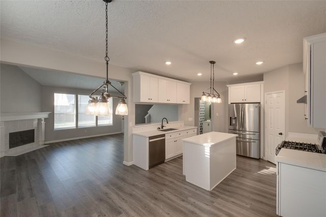 19826 Dusty Creek Drive, Katy, TX 77449