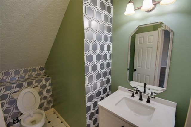 19826 Dusty Creek Drive, Katy, TX 77449
