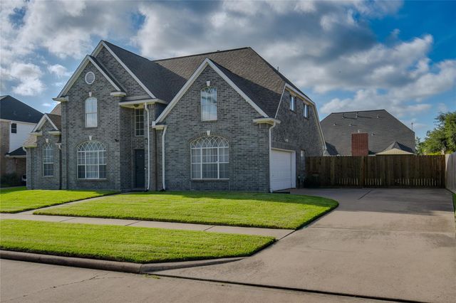 19826 Dusty Creek Drive, Katy, TX 77449