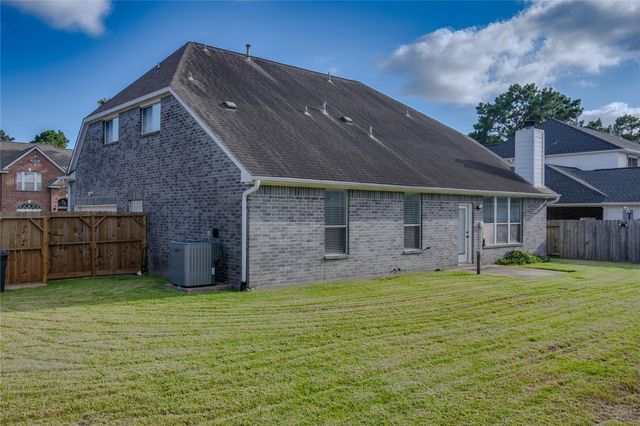 19826 Dusty Creek Drive, Katy, TX 77449