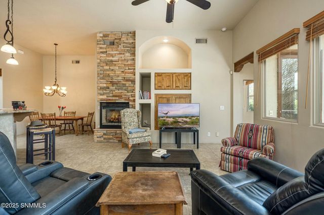 1506 Fairway Village Drive, Las Cruces, NM 88007