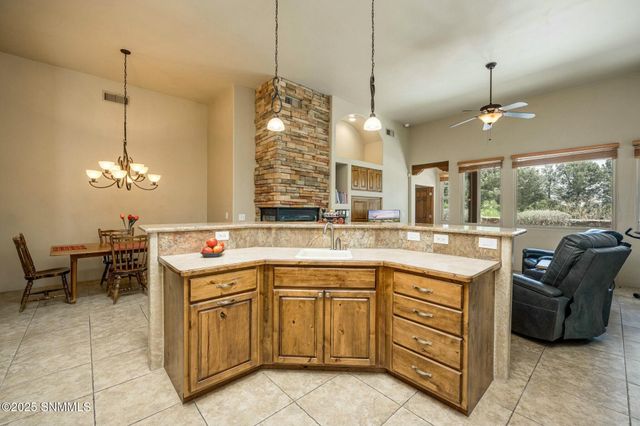 1506 Fairway Village Drive, Las Cruces, NM 88007