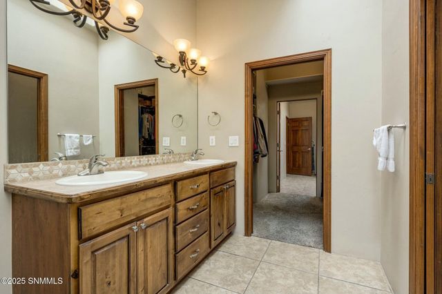 1506 Fairway Village Drive, Las Cruces, NM 88007