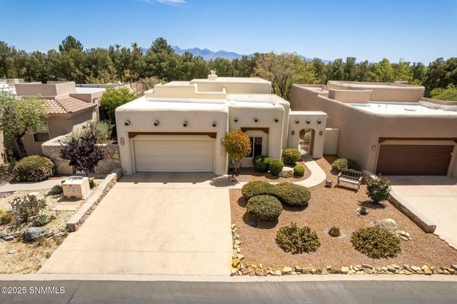 1506 Fairway Village Drive, Las Cruces, NM 88007