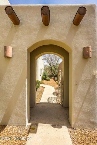 1506 Fairway Village Drive, Las Cruces, NM 88007