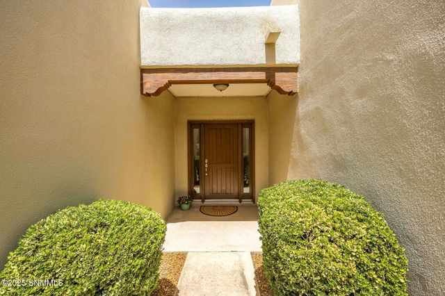 1506 Fairway Village Drive, Las Cruces, NM 88007