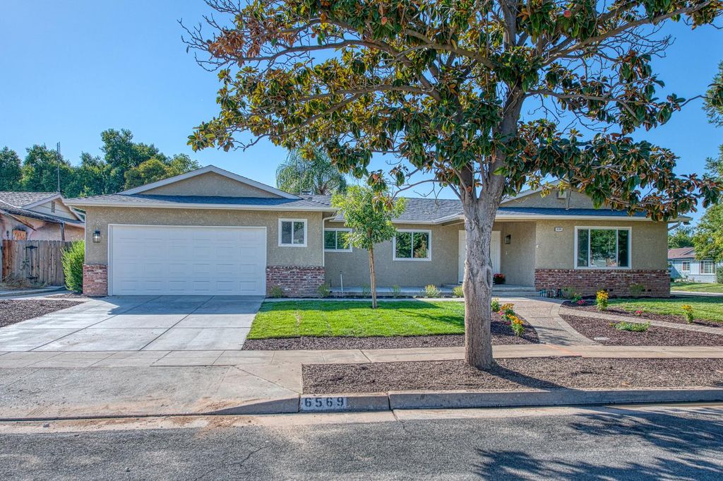 6569 N Teilman Avenue, Fresno, CA 93711