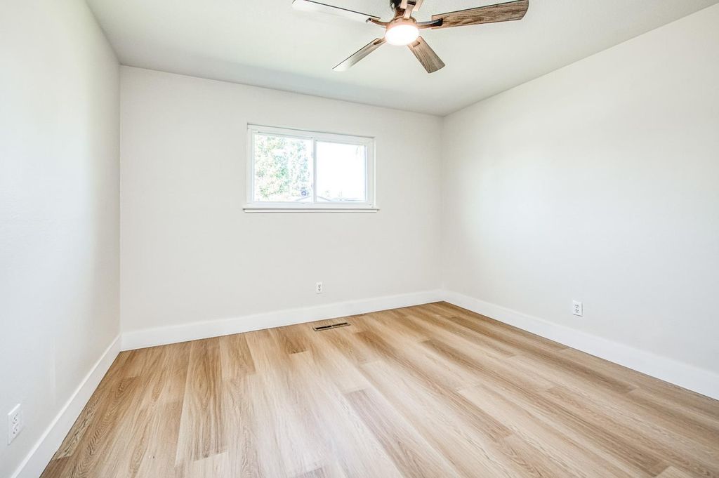 Image 26 of property listing at 6569 N Teilman Avenue, Fresno, CA 93711