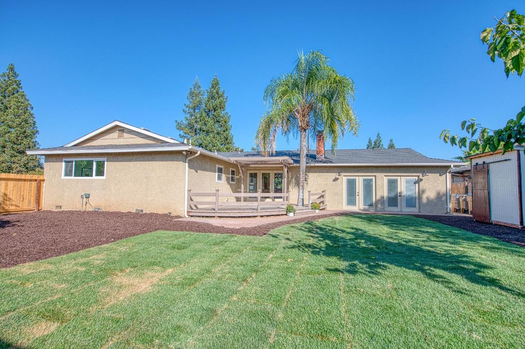 Image 41 of property listing at 6569 N Teilman Avenue, Fresno, CA 93711