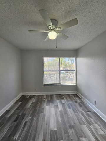 1540 Windorah Way A, West Palm Beach, FL 33411