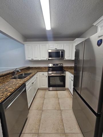 1540 Windorah Way A, West Palm Beach, FL 33411