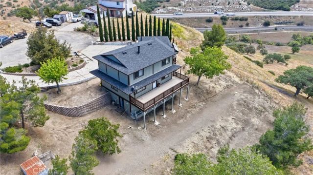 19504 Dovetail CT, Tehachapi, CA 93561