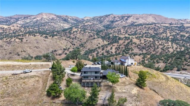 19504 Dovetail CT, Tehachapi, CA 93561