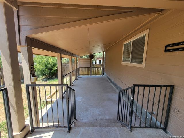3830 Miho, San Antonio, TX 78223
