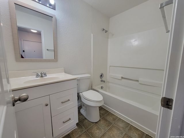 3830 Miho, San Antonio, TX 78223