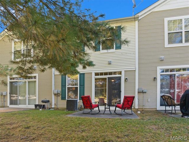 2056 Celebration Park Circle, Belleville, IL 62220