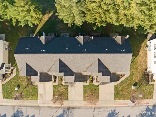 2056 Celebration Park Circle, Belleville, IL 62220